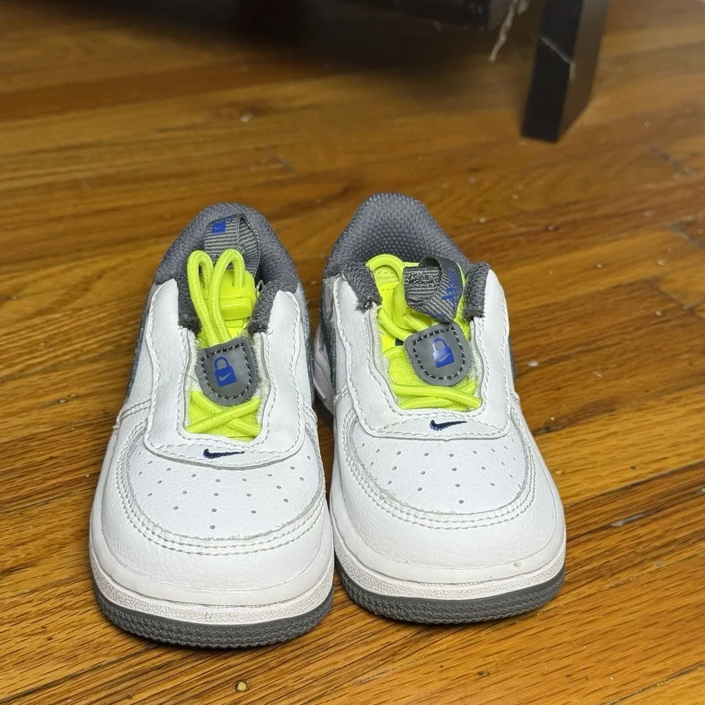 Nike Air Force 1 Low Toggle White Iron Grey Volt CU5289-101 Toddler 5C Sneaker